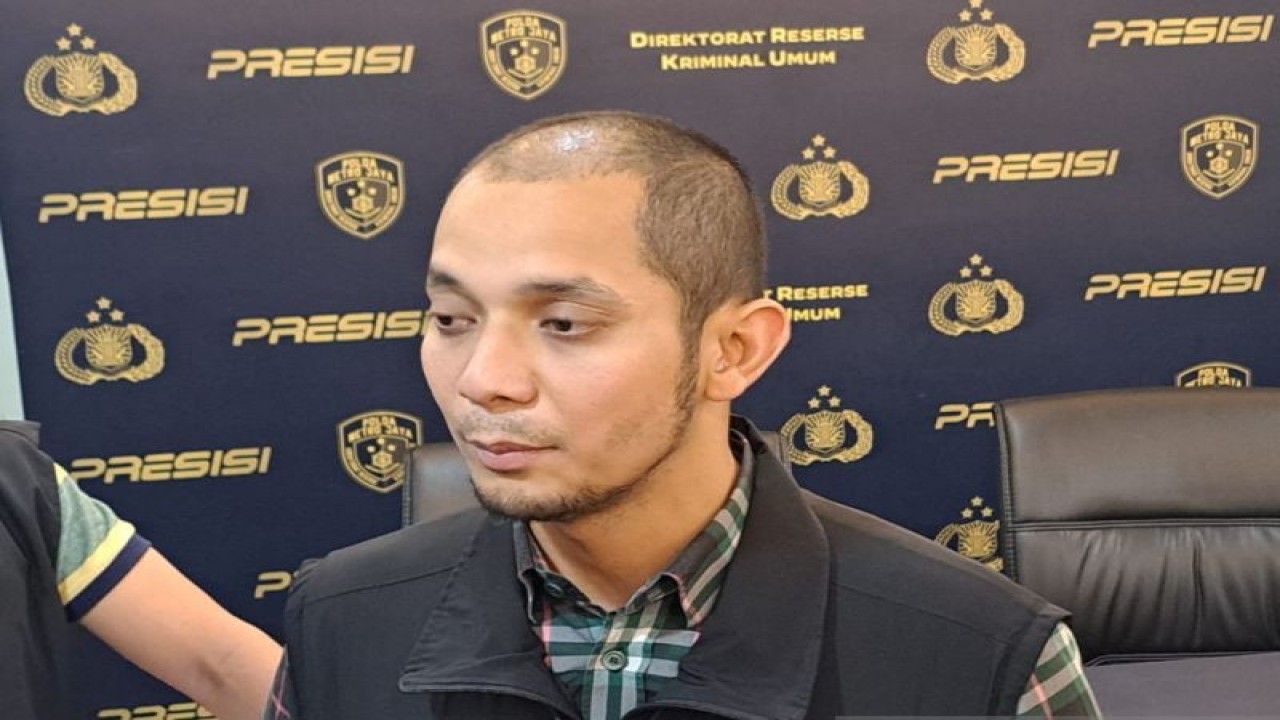 Kasubdit Ranmor Ditreskrimum Polda Metro Jaya Kompol Yuliansyah saat ditemui pers di Jakarta, Jumat (14/4/2023) ANTARA/Ilham Kausar