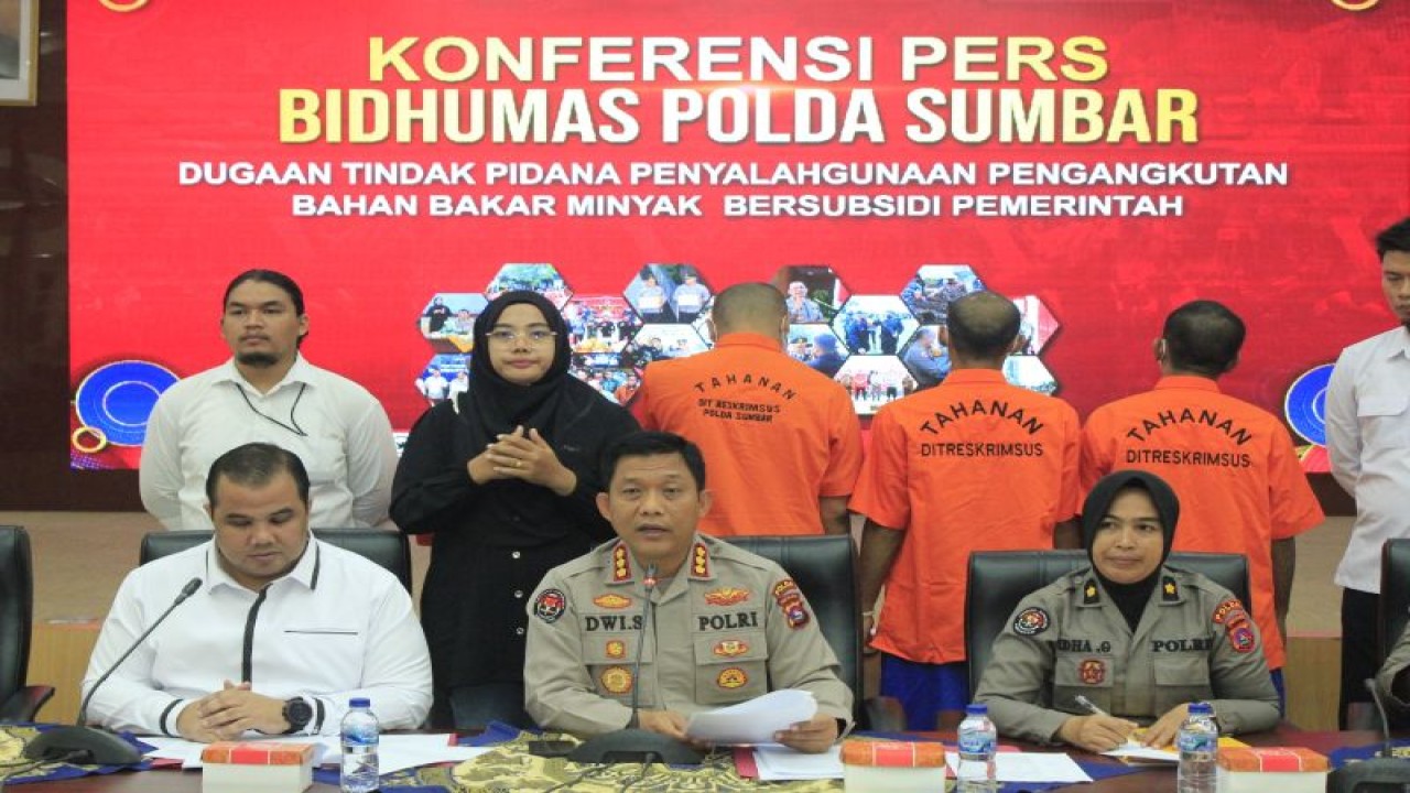 Kabid Humas Polda Sumbar Kombes Pol Dwi Sulistyawan (ANTARA/HO Polda Sumbar)