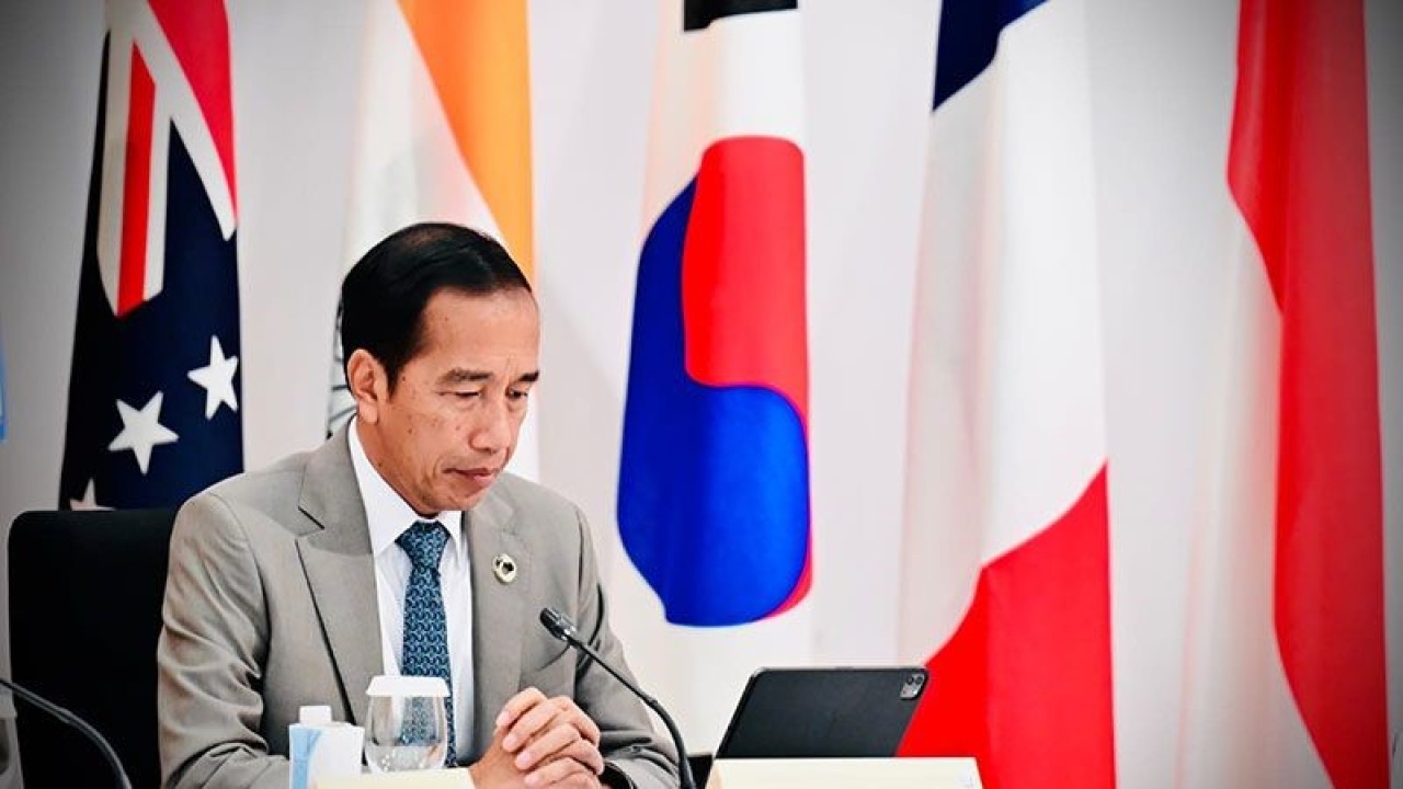 Presiden Joko Widodo saat menghadiri Sesi Kerja Mitra KTT G7 di Hiroshima, Jepang, Sabtu (20/5/2023). ANTARA/HO-Biro Pers Sekretariat Presiden/aa.