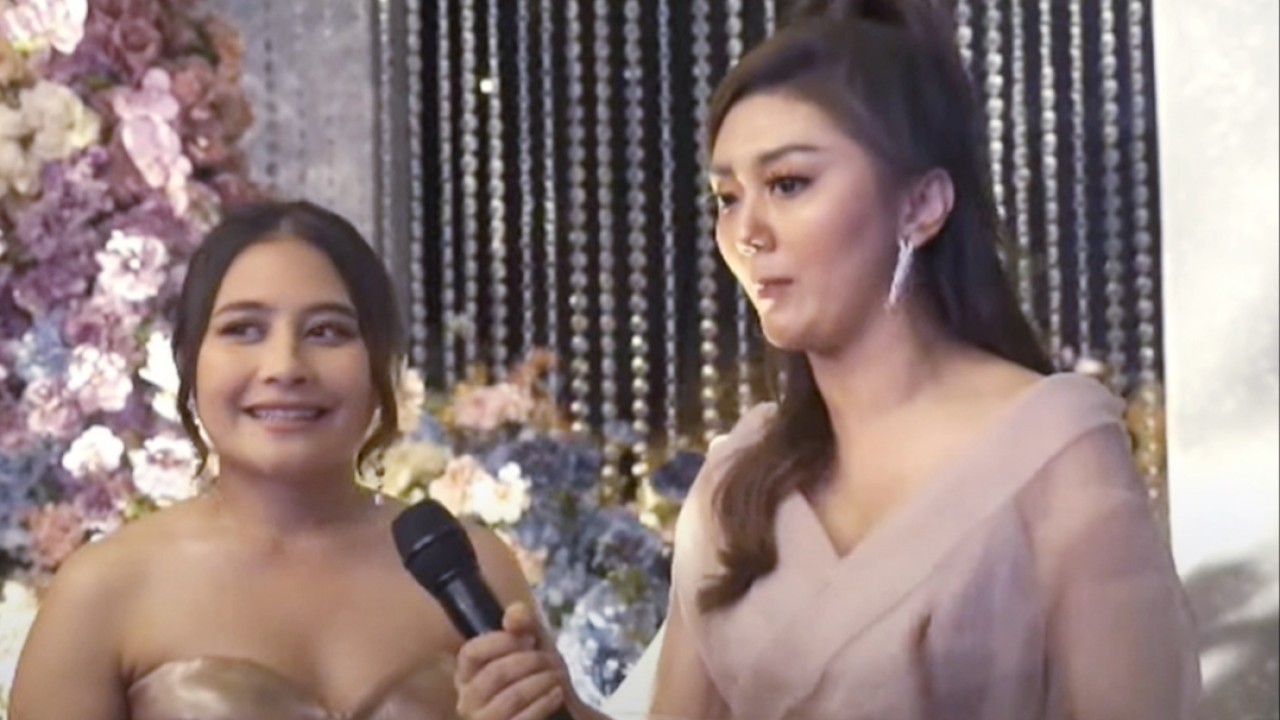Prilly Latuconsina hadir di resepsi pernikahan Yakup Hasibuan dan Jessica Mila/Nusantaratv.com