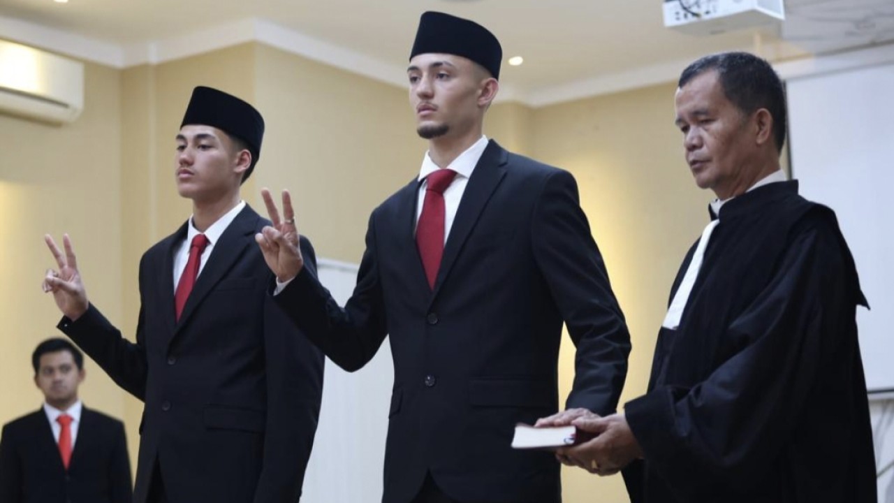 Rafael William Struick dan Ivar Jenner