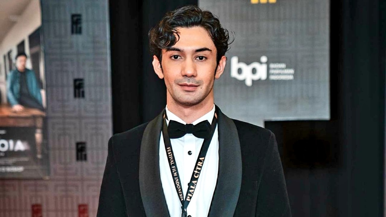 Reza Rahadian/Instagram