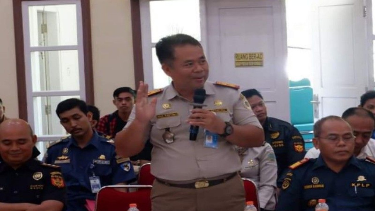 Kepala Karantina Pertanian Mamuju, Agus Karyono, meminta pelabuhan Tanjung Silopo di tingkatkan menjadi pelabuhan internasional di Mamuju, Selasa (22/5/2023) ANTARA Foto/M Faisal Hanapi
