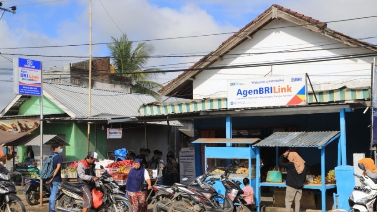 Salah satu Agen BRILink. (ANTARA/HO-BRI)