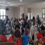 Sebanyak 230 jemaah calon haji (calhaj) asal Kabupaten Paser menjalani pemberian vaksin meningitis. (ANTARA/R. Wartono)-1683631170