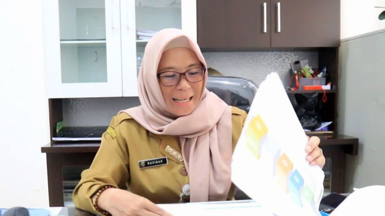 Sekretaris Dinas Perumahan dan Pemukiman Provinsi Kalsel Rusidah. (ANTARA/HO-Latif)