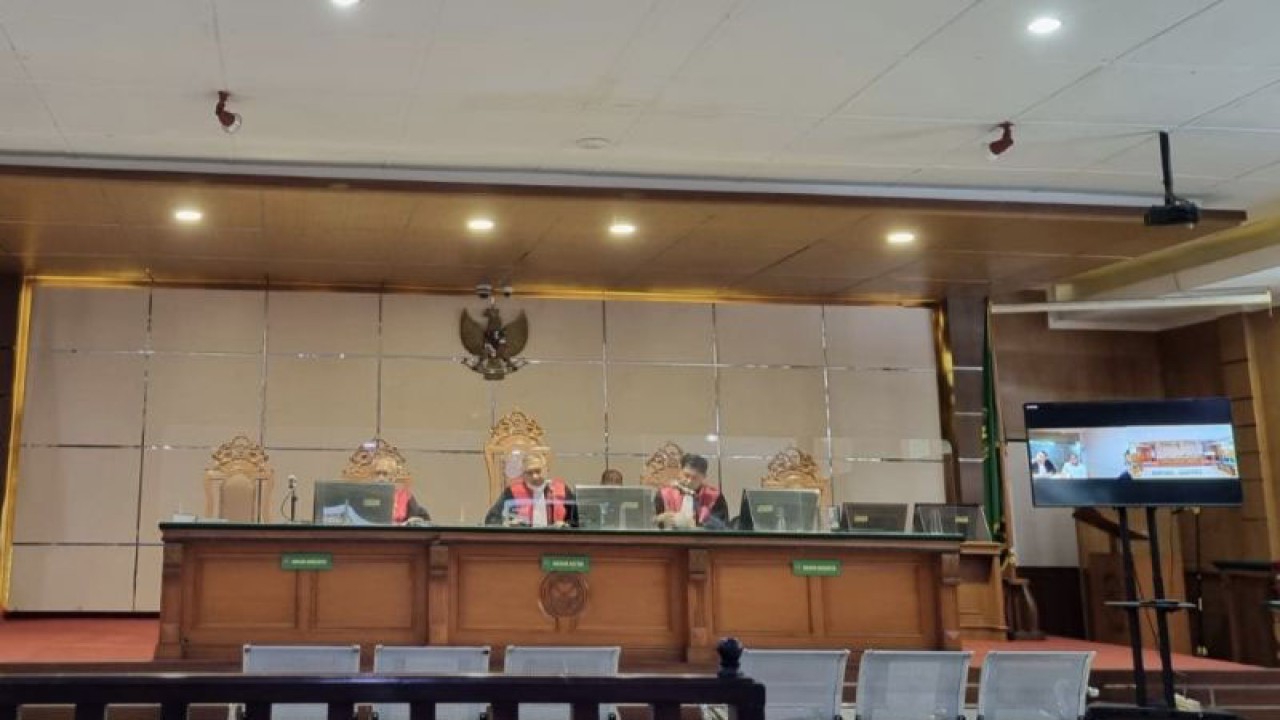 Sidang perkara suap dengan terdakwa Hakim Agung Gazalba Saleh digelar di Pengadilan Negeri Bandung, Kota Bandung, Jawa Barat, Rabu (3/5/2023). ANTARA/Bagus Ahmad Rizaldi