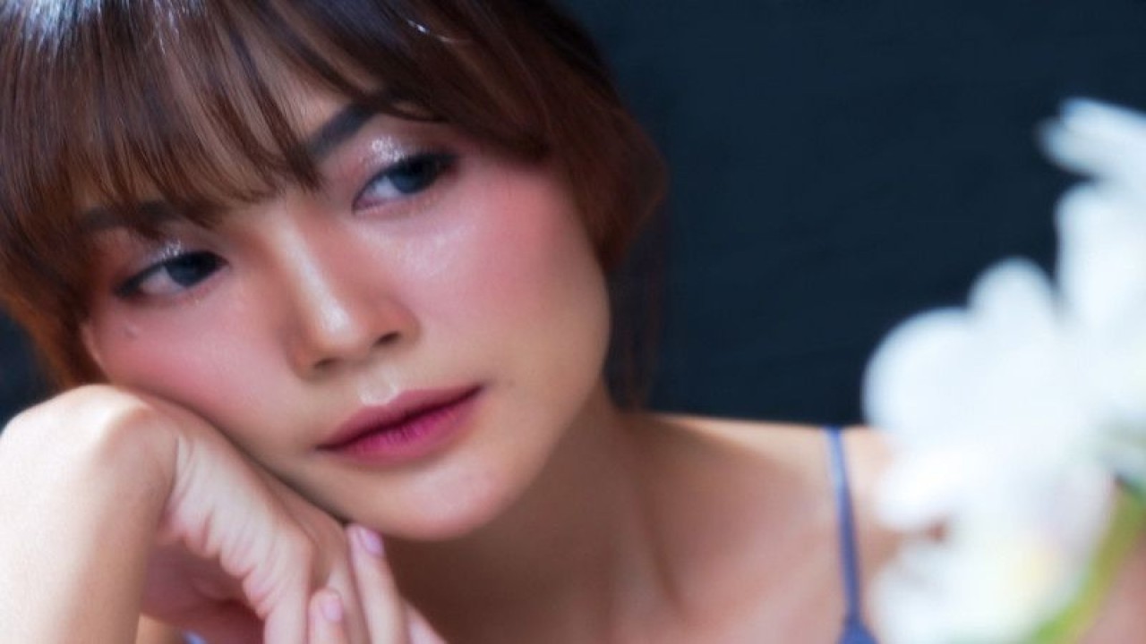 Tami Aulia hadirkan "Kamu di Masa Depan" sebagai pesan untuk sosok yang mencintainya di masa depan. (ANTARA/HO/Loop Music)