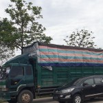 Truk over dimension dan membawa muatan melebihi kapasitas daya angkut (over loading) perlu ditertibkan. (ANTARA/Yudi Abdullah/23)-1683175249