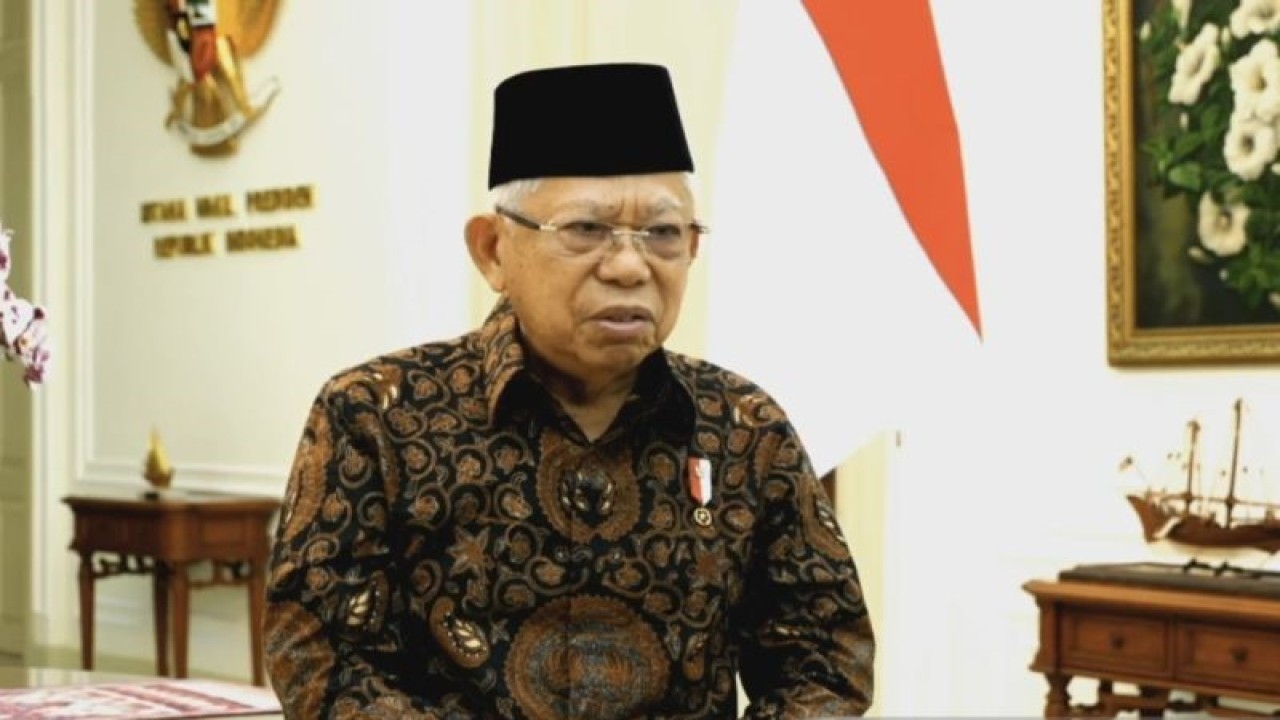 Arsip foto - Wakil Presiden Republik Indonesia Ma'ruf Amin memberikan sambutan dalam kegiatan Festival Ekonomi Keuangan Digital Indonesia (FEKDI 2023) di Jakarta, Rabu (10/5/2023). ANTARA/Imamatul Silfia