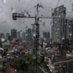 Wilayah Jakarta Selatan berpotensi hujan disertai petir pada sore hari-1682987755