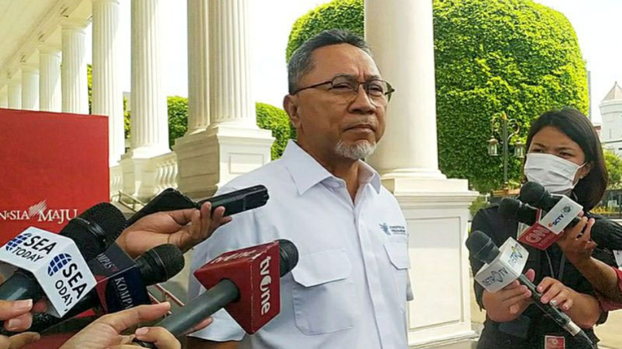 Dokumentasi. Menteri Perdagangan Zulkifli Hasan di Kompleks Istana Kepresidenan, Jakarta, Rabu (26/4/2023). (ANTARA/Indra Arief Pribadi) (ANTARA/Indra Arief Pribadi)