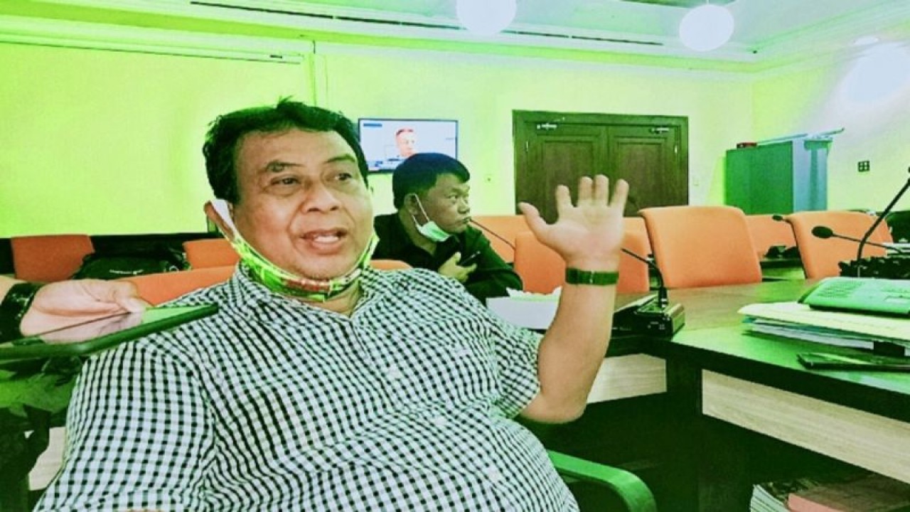 Anggota Komisi C DPRD Kota Surabaya Sukadar. (ANTARA/HO-DPRD Surabaya)