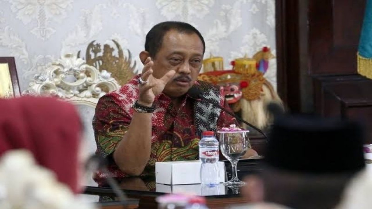 Wakil Wali Kota Surabaya Armuji. (ANTARA/HO-Pemkot Surabaya)
