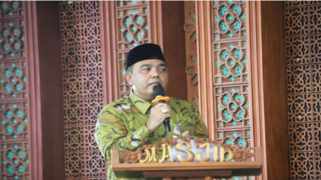 Asisten I Bidang Pemerintahan dan Kesejahteraan Rakyat Pemkab Bintan, Wan Rudi. (ANTARA-HO/Diskominfo Bintan)