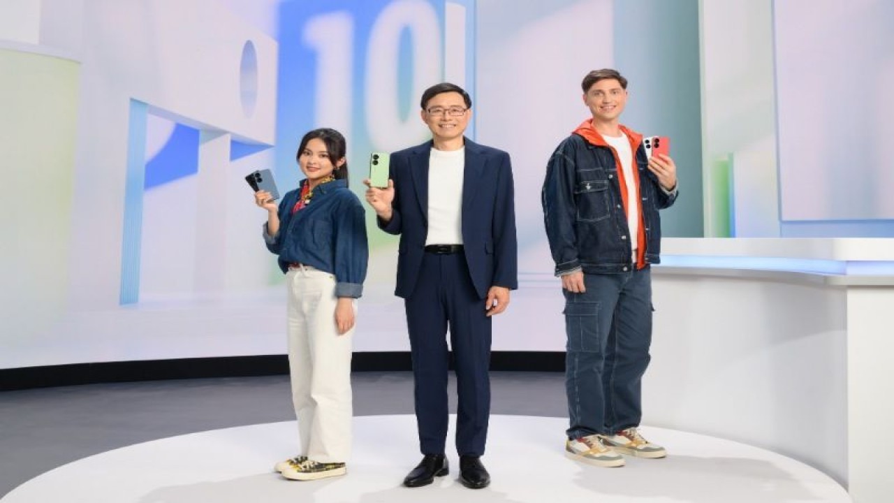 ASUS meluncurkan ponsel teranyar Zenfone 10. (ANTARA/press.asus.com)