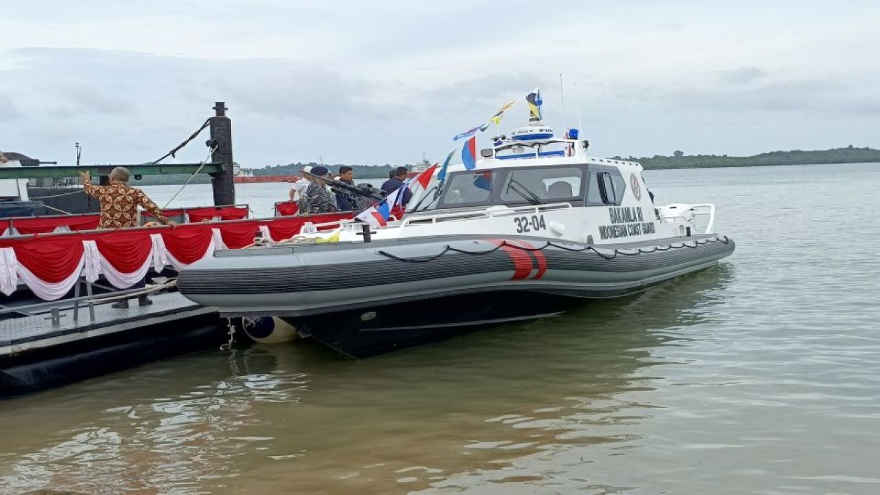 Bakamla menambah satu kapal patroli berkecepatan tinggi "High Speed Craft" (HSC) IV/32-04 yang dibuat Batam, Kepulauan Riau. ANTARA/Yude.