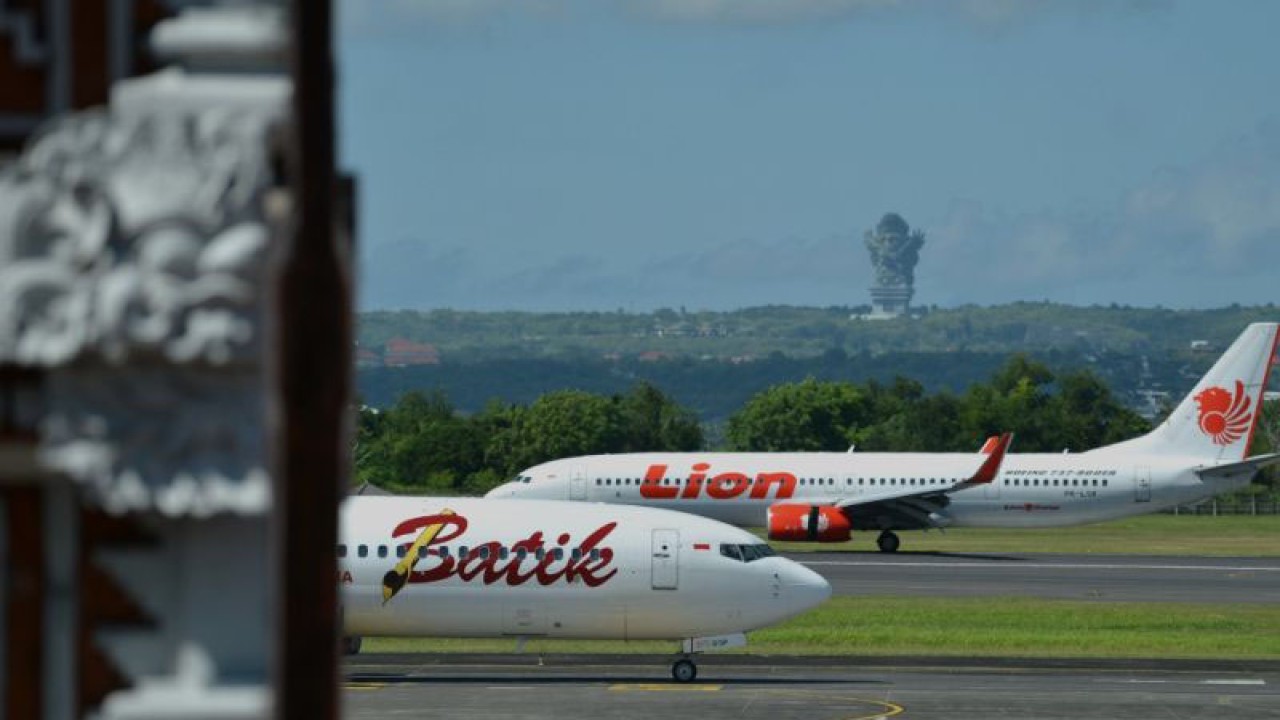 Pesawat di Bandara Bali. ANTARA/Naufal Fikri Yusuf