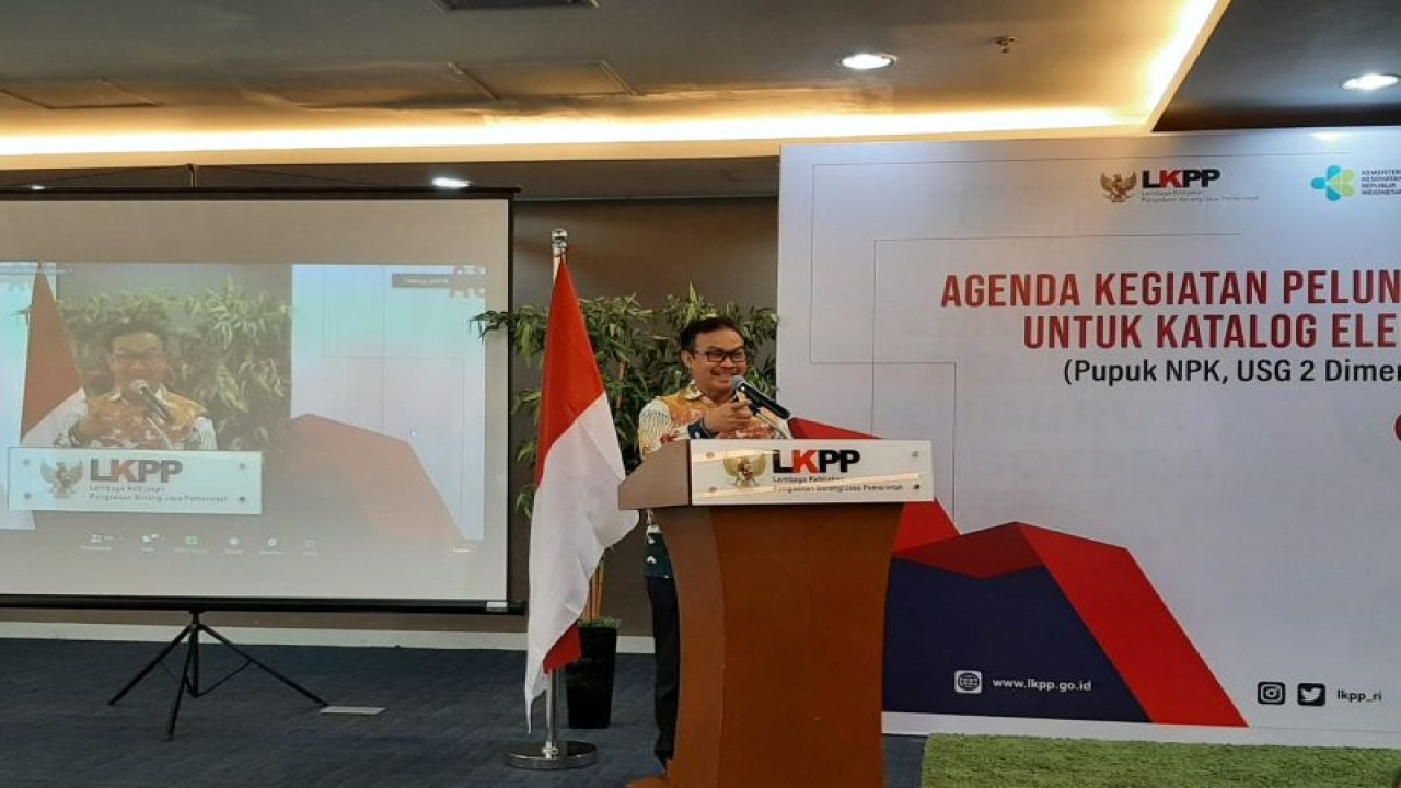 Kepala BKKBN Hasto Wardoyo ketika hadir dalam Peluncuran Konsolidasi Pengadaan Produk Dalam Negeri untuk Katalog Elektronik Tahun Anggaran 2023 di Jakarta, Rabu (7/7/2023). (FOTO ANTARA/HO-BKKBN)