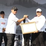 Bupati Jember raih penghargaan dari Mensos terkait penanganan bencana-1685961560