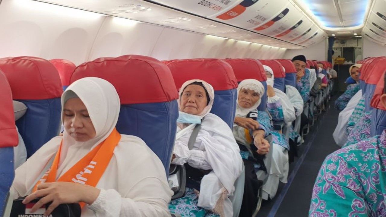 Calon haji kuota tambahan asal Provinsi Kepulauan Bangka Belitung. (ANTARA/Yudi Abdullah/23)