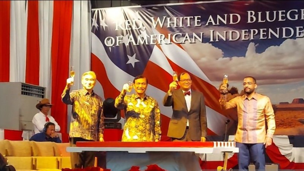 Duta Besar Amerika Serikat (Dubes AS) Sung Yong Kim menyoroti pentingnya kemitraan yang lebih kuat dengan Indonesia saat merayakan 247 Tahun Hari Kemerdekaan AS yang akan jatuh pada 4 Juli 2023, di Jakarta, Selasa (27/6/2023). (ANTARA/Katriana)
