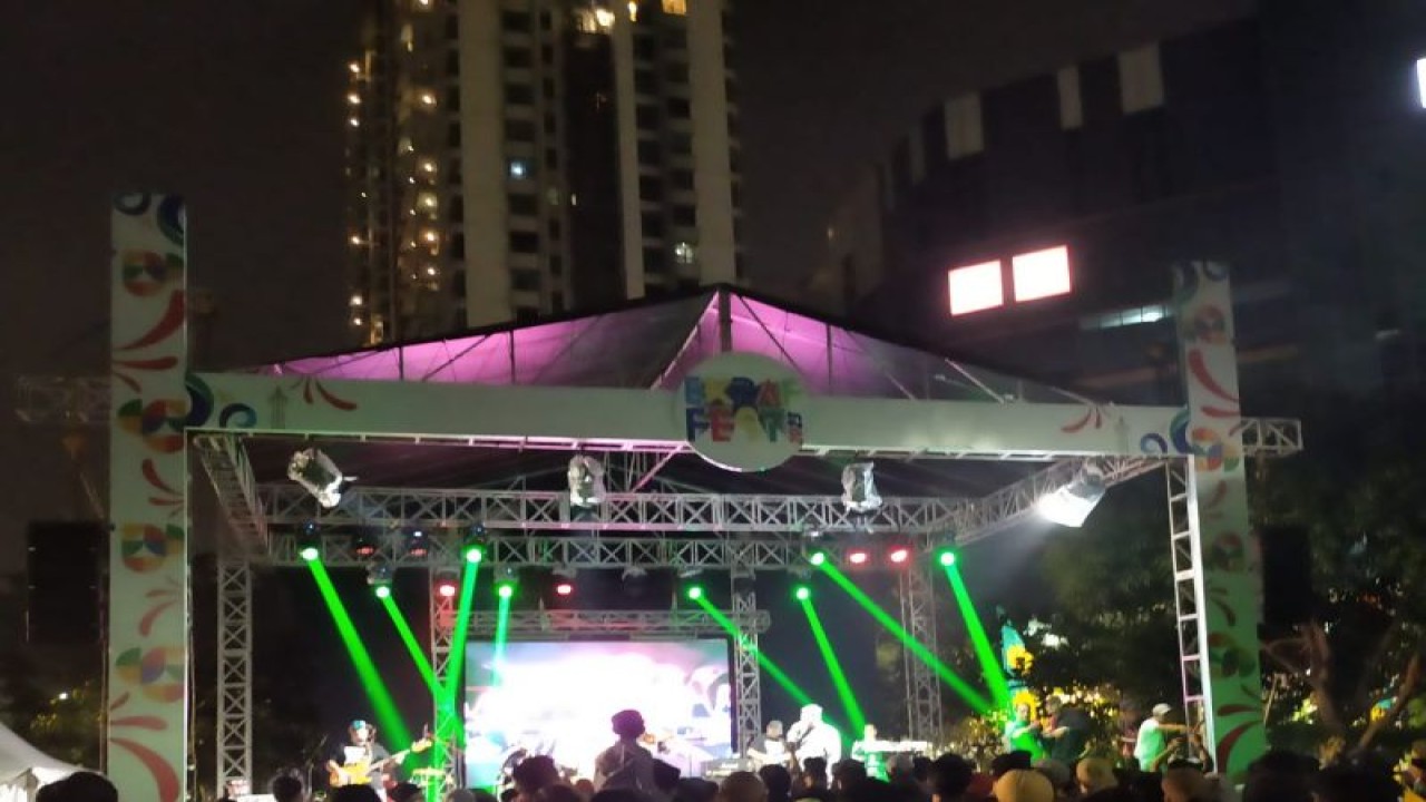 Festival Ekonomi Kreatif (Ekraf) Jakarta Barat, Sabtu (24/6/2023). ANTARA/Risky Syukur