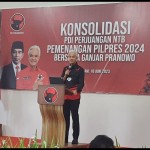 Ganjar ajak para lelaki ungkapkan rasa cinta kepada keluarga-1687063045