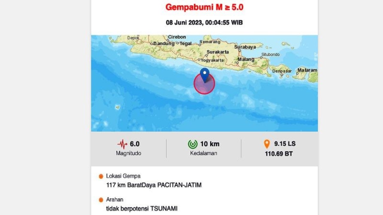 Tangkapan layar laman resmi bmkg.go.id terkait gempa magnitudo 6.0 yang terjadi di 117 km Barat Daya Pacitan, Jawa Timur, Kamis (8/6), pukul 00:04:55 WIB. (ANTARA/Ahmad Faishal)