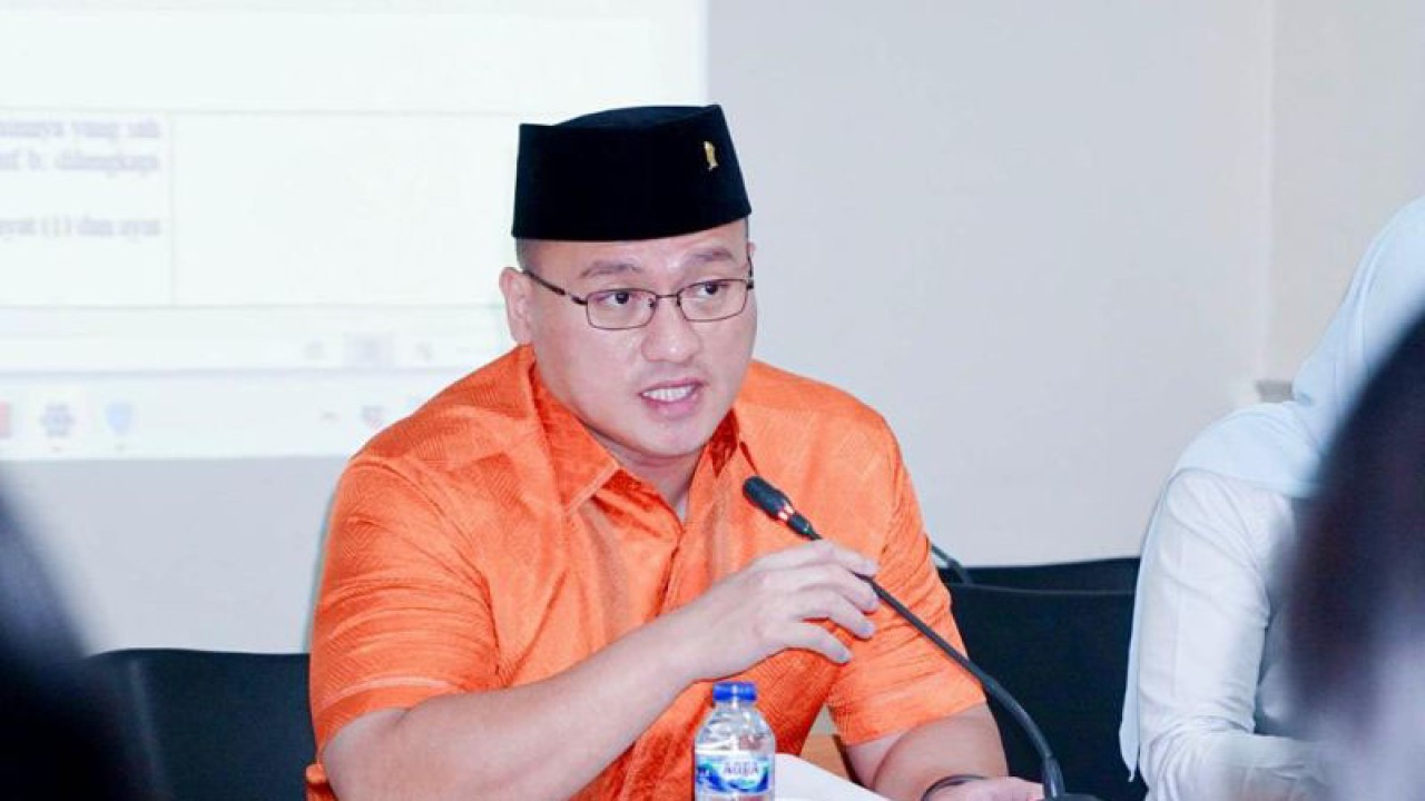Anggota Komisi D DPRD DKI, Hardyanto Kenneth di gedung DPRD DKI, Selasa (27/6/2023). ANTARA/Dokumentasi Pribadi