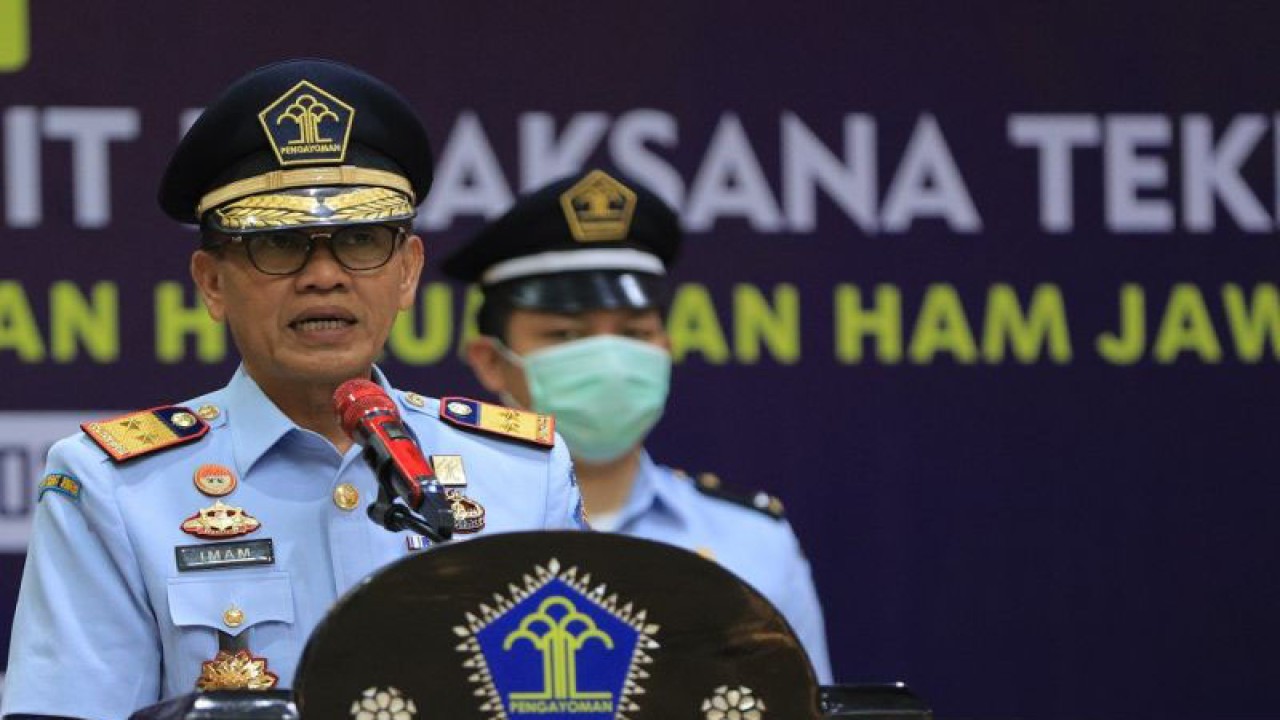Kepala Kantor Imigrasi Pamekasan Imam Bahri (ANTARA/HO-Imigrasi Pamekasan)