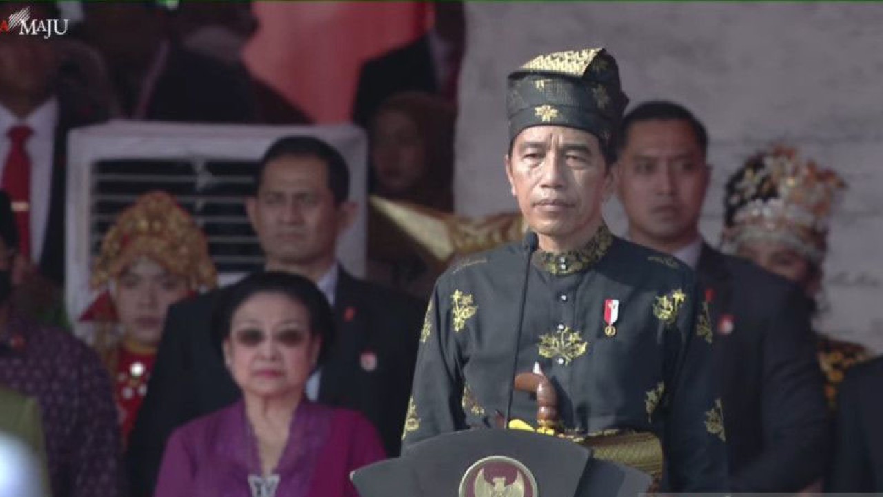 Tangkap layar Presiden Joko Widodo memberikan amanat dalam Upacara Peringatan Hari Lahir Pancasila di Lapangan Monas, Jakarta, seperti ditayangkan dalam YouTube Sekretariat Presiden, Kamis (1/6/2023). ANTARA/Mentari Dwi Gayati