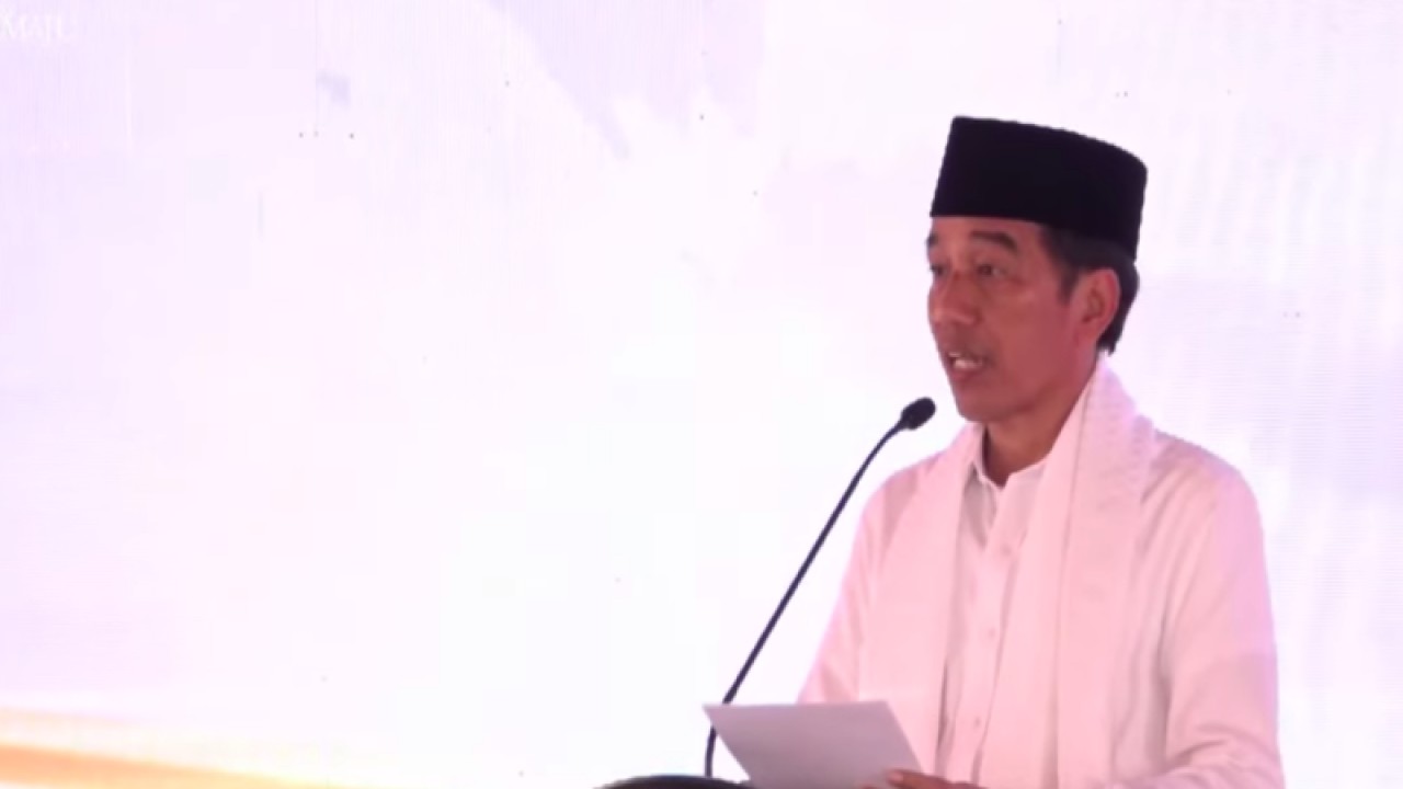 Tangkapan layar - Presiden Jokowi saat memberikan sambutan dalam Peluncuran Program Pelaksanaan Rekomendasi Penyelesaian Non-Yudisial Pelanggaran HAM Berat Masa Lalu​​​​​​​ di Kabupaten Pidie, Aceh, Selasa (27/6/2023). (ANTARA/Indra Arief)