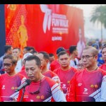 Kapolri gaungkan Pemilu damai di acara "fun walk" lintas elemen-1687679447