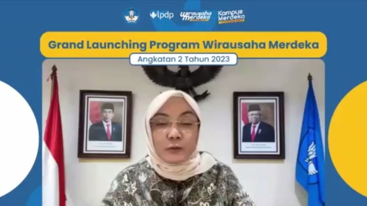 Direktur Jenderal Pendidikan Vokasi, Kemendikbud Ristek Kiki Yuliati pada acara Peluncuran Program Wirausaha Merdeka 2023 yang diikuti secara daring di Jakarta, Senin (19/6/2023). (ANTARA/Sean Filo Muhamad)