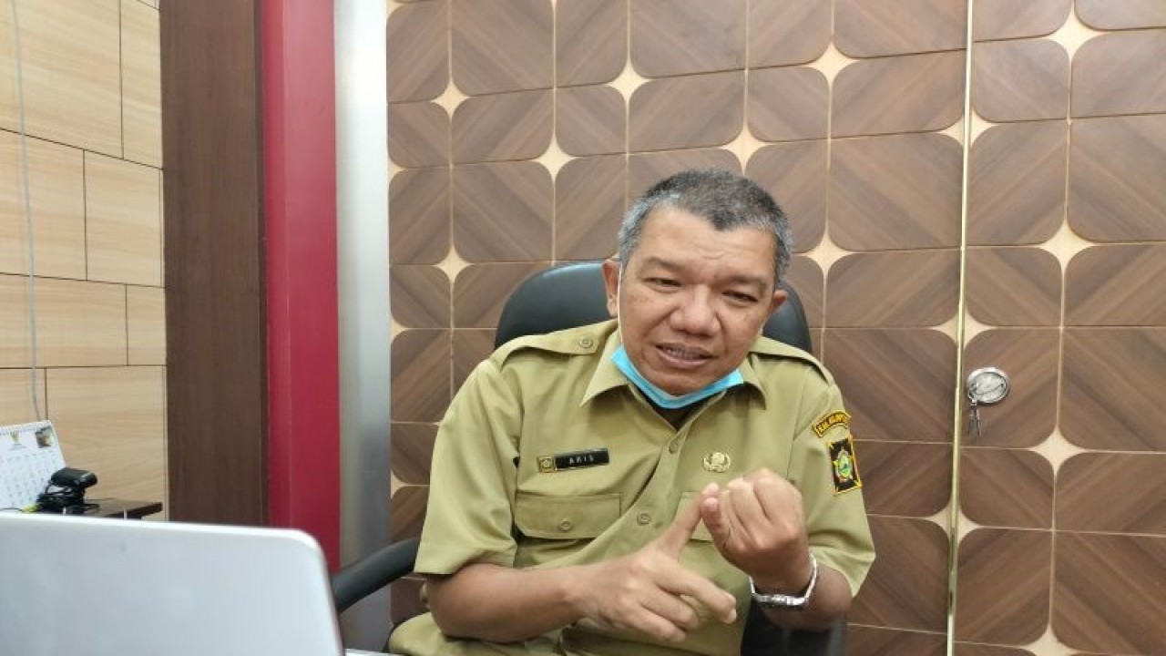 Kepala Badan Perencanaan Pembangunan Daerah Kabupaten Kulon Progo Aris Nugraha. (ANTARA/Sutarmi)