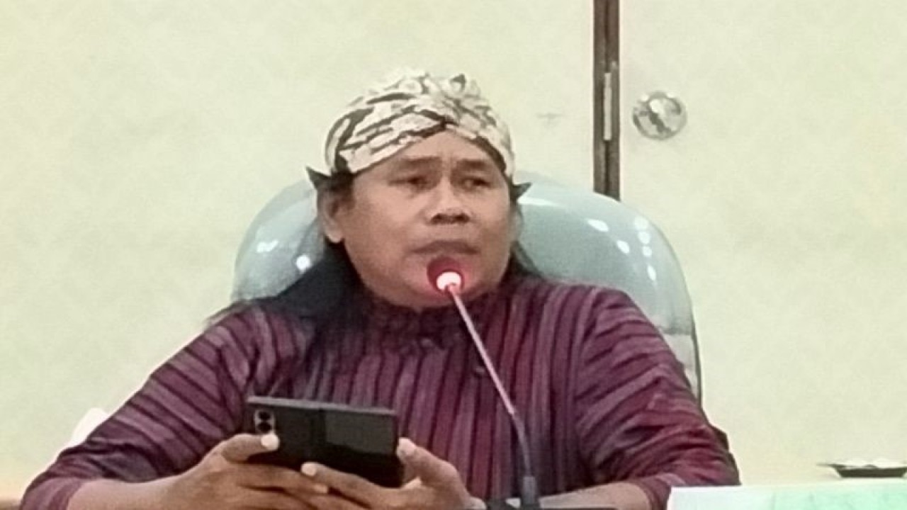 Kepala Dinas Pariwisata Kulon Progo Joko Mursito. (ANTARA/Sutarmi)