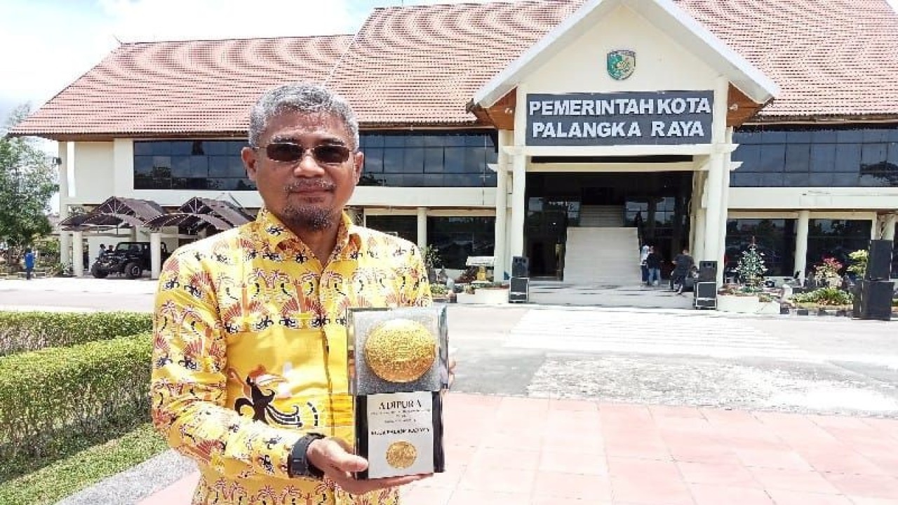Kepala Dinas Pendidikan Kota Palangka Raya Jayani. ANTARA/Adi Wibowo