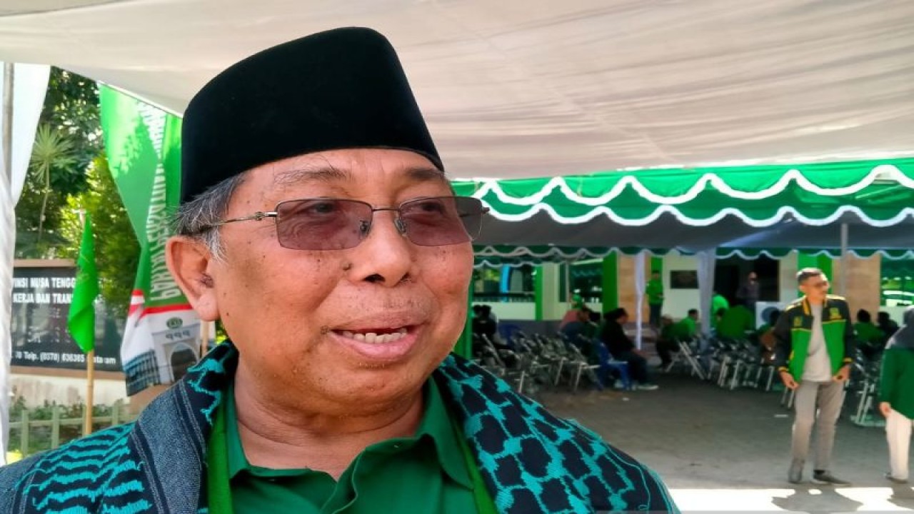 Ketua ABPPTSI Wilayah NTB, TGH Hazmi Hamzar. (FOTO ANTARA/Nur Imansyah).