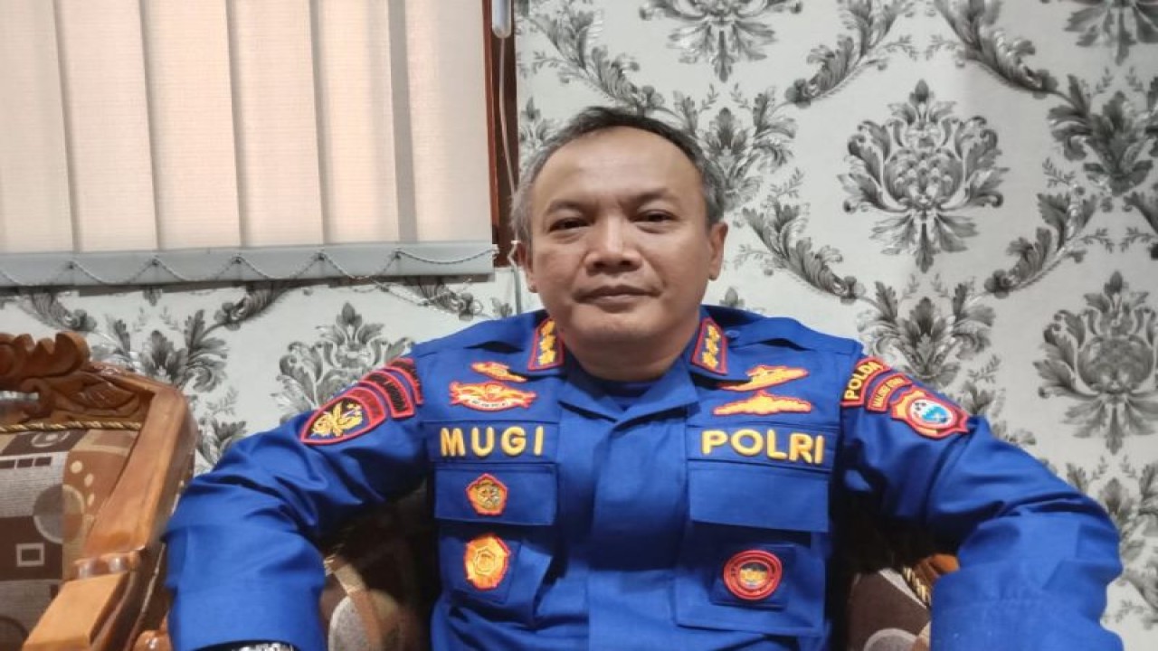 Direktur Polairud Polda Malut, Kombes Pol Mugi Sekar Jaya, Kamis (22/6/2023). ANTARA/Abdul Fatah (Abdul Fatah)