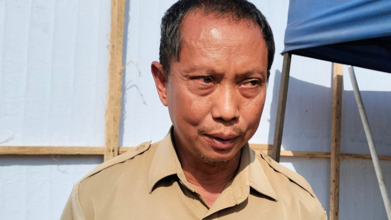 Pelaksana Tugas Kepala Dinas Pertanian dan Pangan Kulon Progo Trenggono. (ANTARA/Sutarmi)