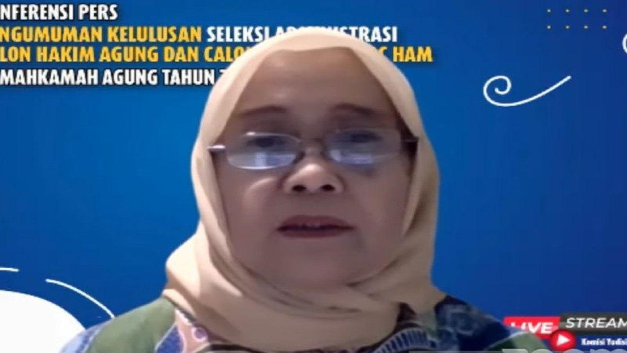 Tangkapan Layar - Ketua Bidang Rekrutmen Hakim Komisi Yudisial Siti Nurdjanah dalam konferensi pers yang dipantau secara daring di Jakarta, Senin (12/6/2023). (ANTARA/Fath Putra Mulya)