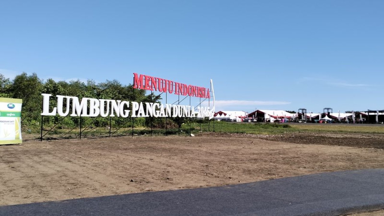 Lokasi Penas Tani Ke-XVI di Kota Padang, Sumatera Barat. (ANTARA/Muhammad Zulfikar).
