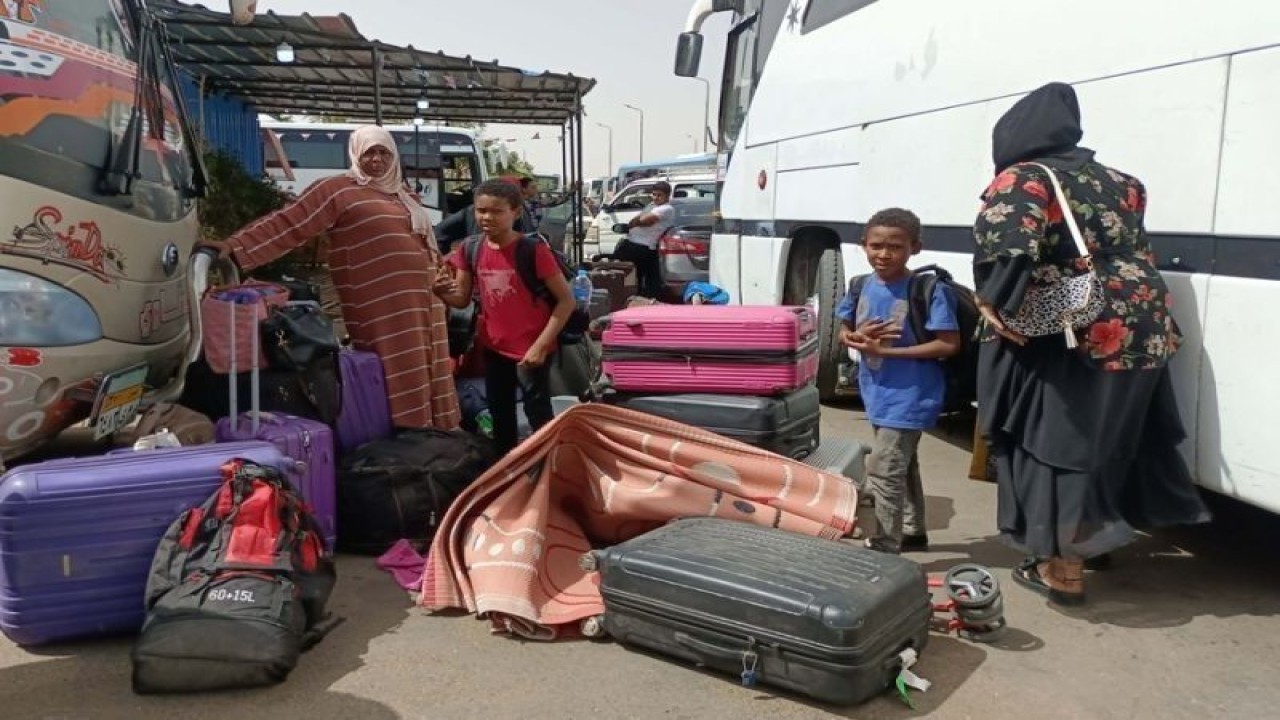 Pihak-pihak yang bertikai di Sudan telah menyepakati gencatan senjata selama tiga hari saat banyak negara bergegas mengevakuasi para warga mereka dari Sudan. (Xinhua)