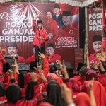 PDIP Surabaya: Posko "Ganjar Presiden" tempat warga curhat pembangunan-1685849071