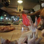 Pedagang ayam di Depok, Jawa Barat. (ANTARA/Foto: istimewa)-1687943706