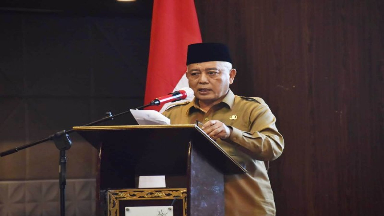 Bupati Malang M. Sanusi memberikan pengarahan dalam Rapat Koordinasi Tim Percepatan Penurunan Stunting (TPPS) di Kabupaten Malang, Jawa Timur, Selasa (6/6/2023). (ANTARA/HO-Humas Pemkab Malang)