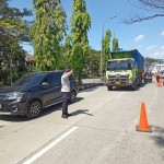 petugas-1686305559