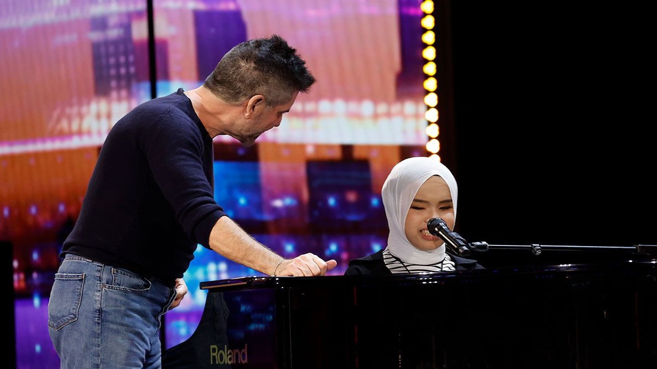 Putri Ariani berhasil menyabet Golden Buzzer di America’s Got Talent 2023. (people.com)