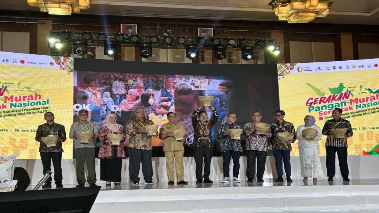 Suasana peresmian penyelenggaraan peresmian Gerakan Pangan Murah Serentak Nasional di Jakarta, Senin (26/6/2023). ANTARA/Kuntum Riswan.